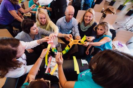 Teja Dolgan vodja Sektorja za izobraževanje odraslih. Ministrstvo za vzgojo in izobraževanje, Mag. Zvonka Pangerc Pahernik, vodja Središča za obveščanje in ozaveščanje na Andragoškem centru Slovenije, Dr. Nataša Potočnik, direktorica Andragoškega centra Slovenije, Mag. Urška Bittner Pipan, vodja projekta na Andragoškem centru Slovenije 